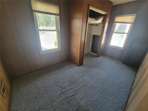 218 E Main Street Oxford IA 52322