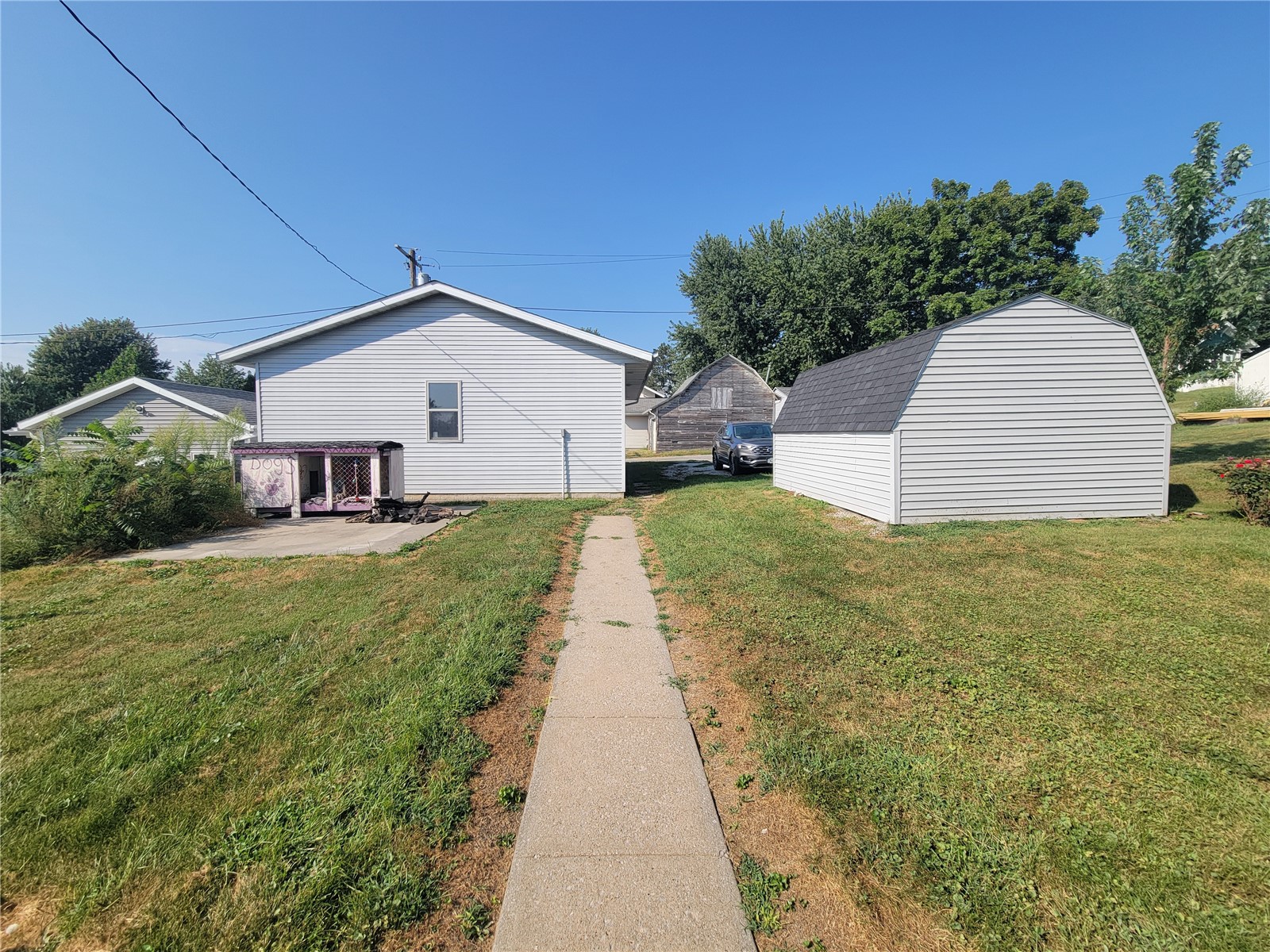 218 E Main Street Oxford IA 52322