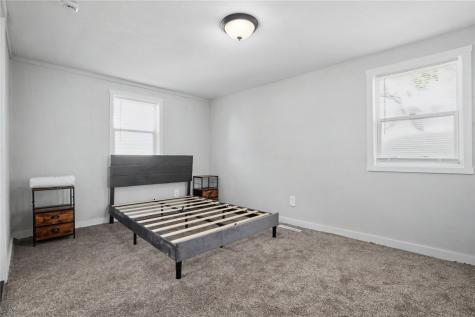 1403 West 3rd Street Vinton IA 52349