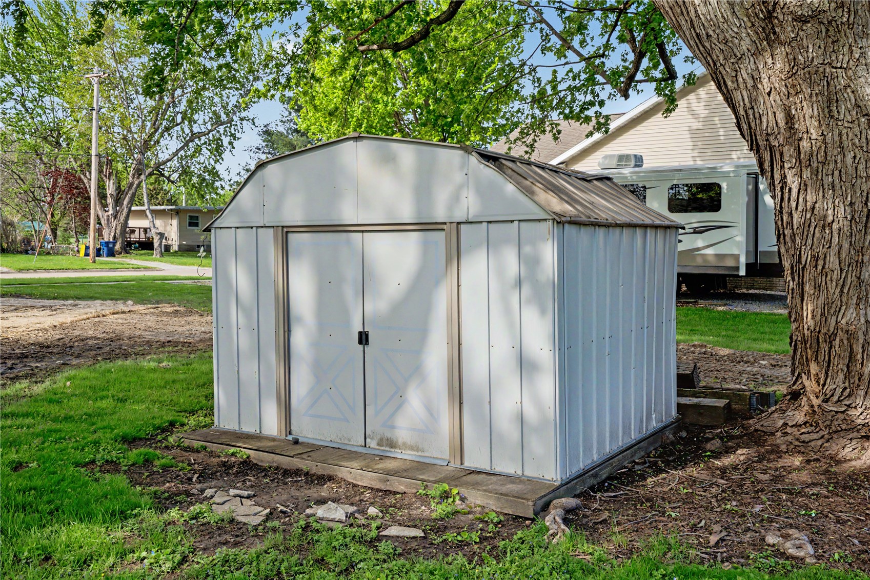 1403 West 3rd Street Vinton IA 52349