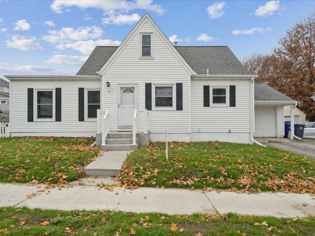 3414 E Avenue NE Cedar Rapids IA 52402