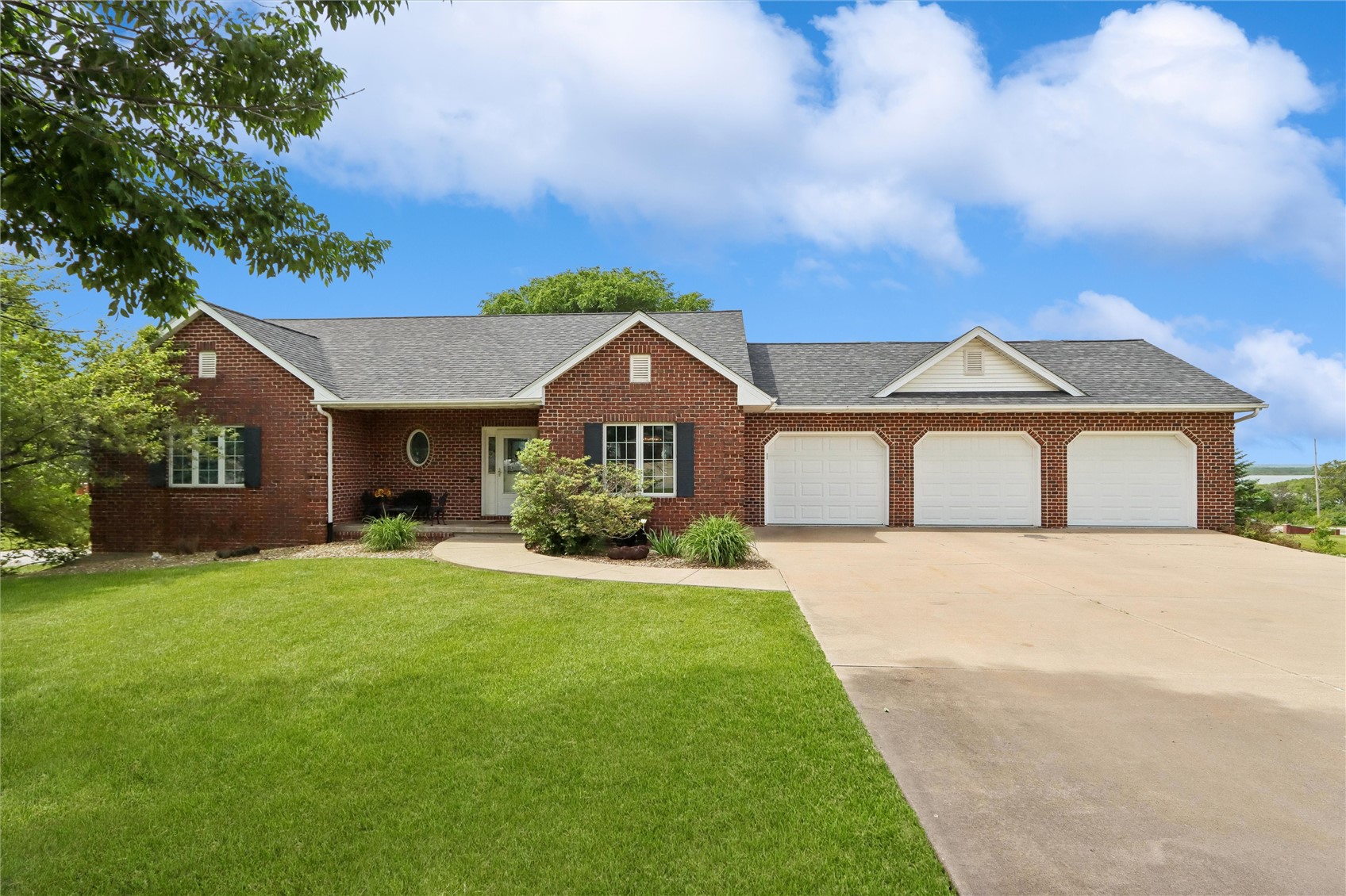 2765 Jeremy Court NW Swisher IA 52338