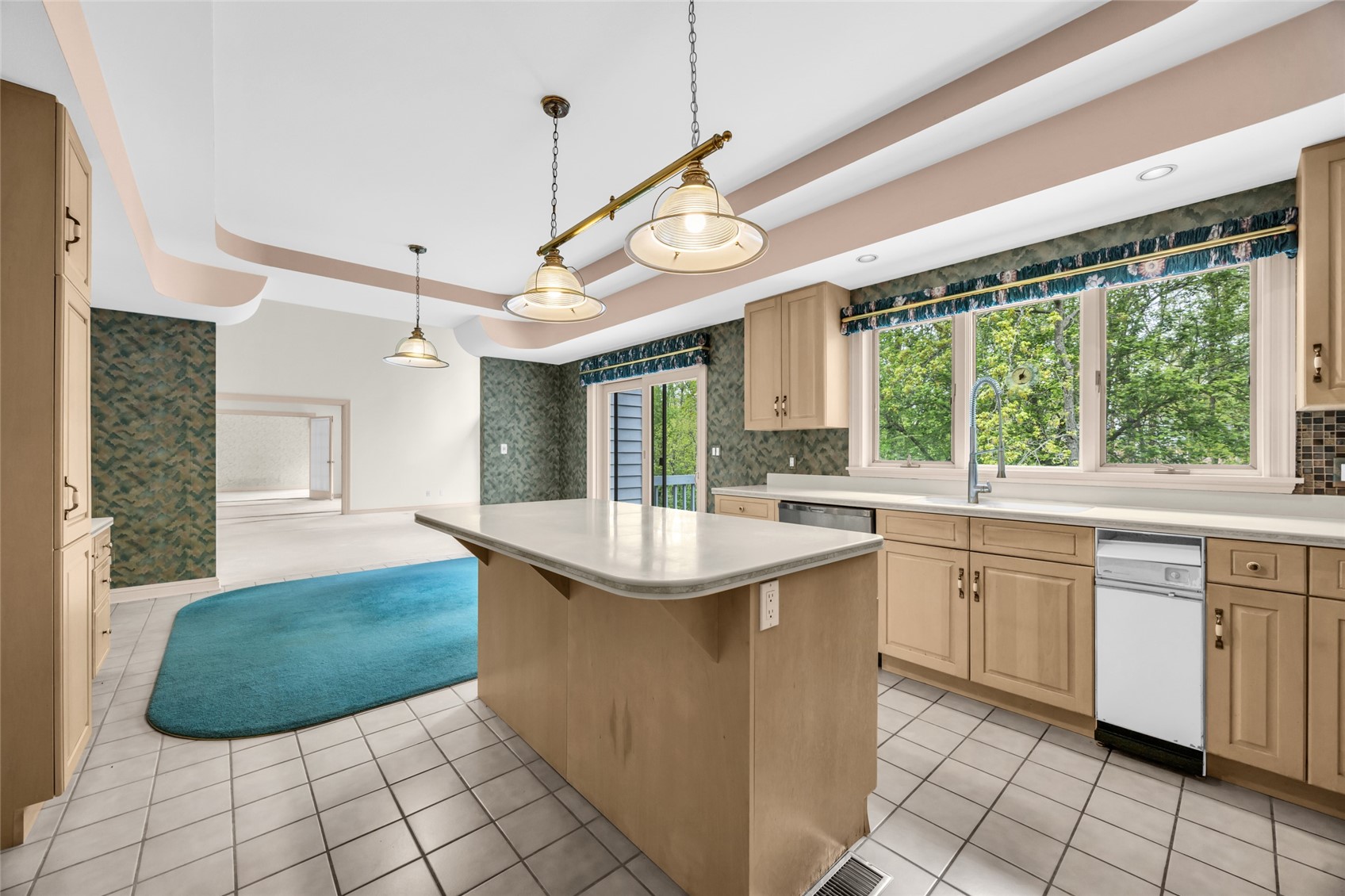 4850 Autumn Drive NE Cedar Rapids IA 52411