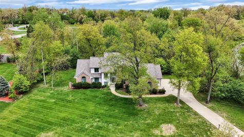 4850 Autumn Drive NE Cedar Rapids IA 52411