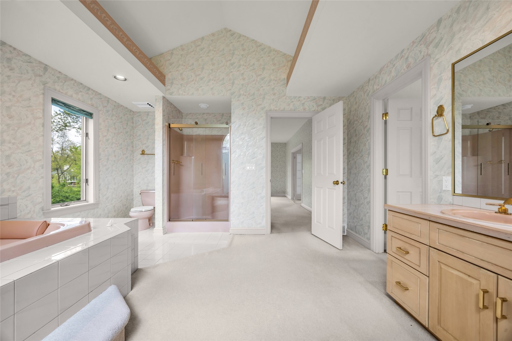 4850 Autumn Drive NE Cedar Rapids IA 52411