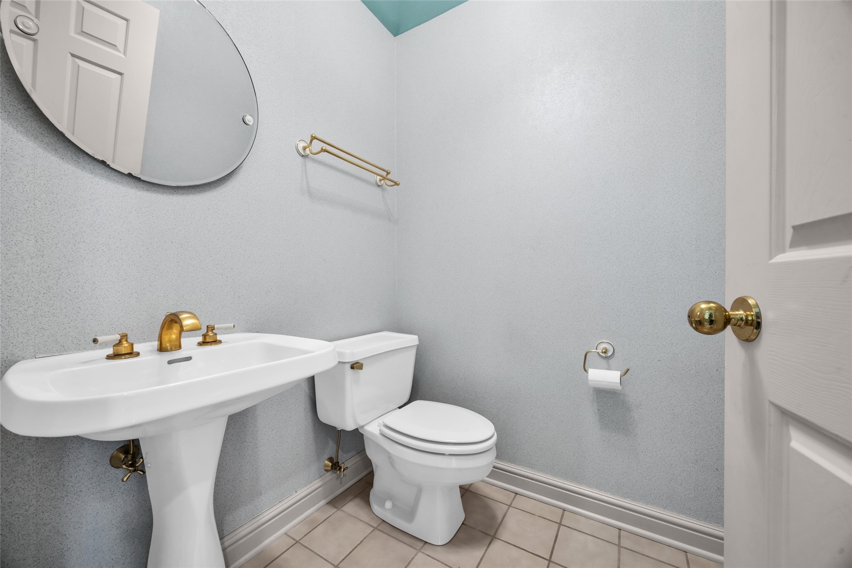 4850 Autumn Drive NE Cedar Rapids IA 52411