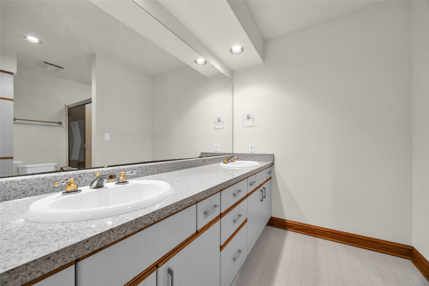 4850 Autumn Drive NE Cedar Rapids IA 52411