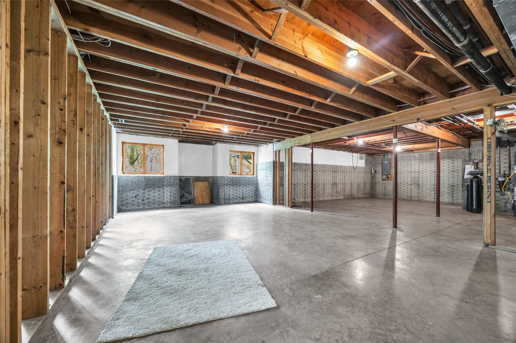 4850 Autumn Drive NE Cedar Rapids IA 52411
