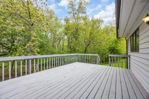 4850 Autumn Drive NE Cedar Rapids IA 52411