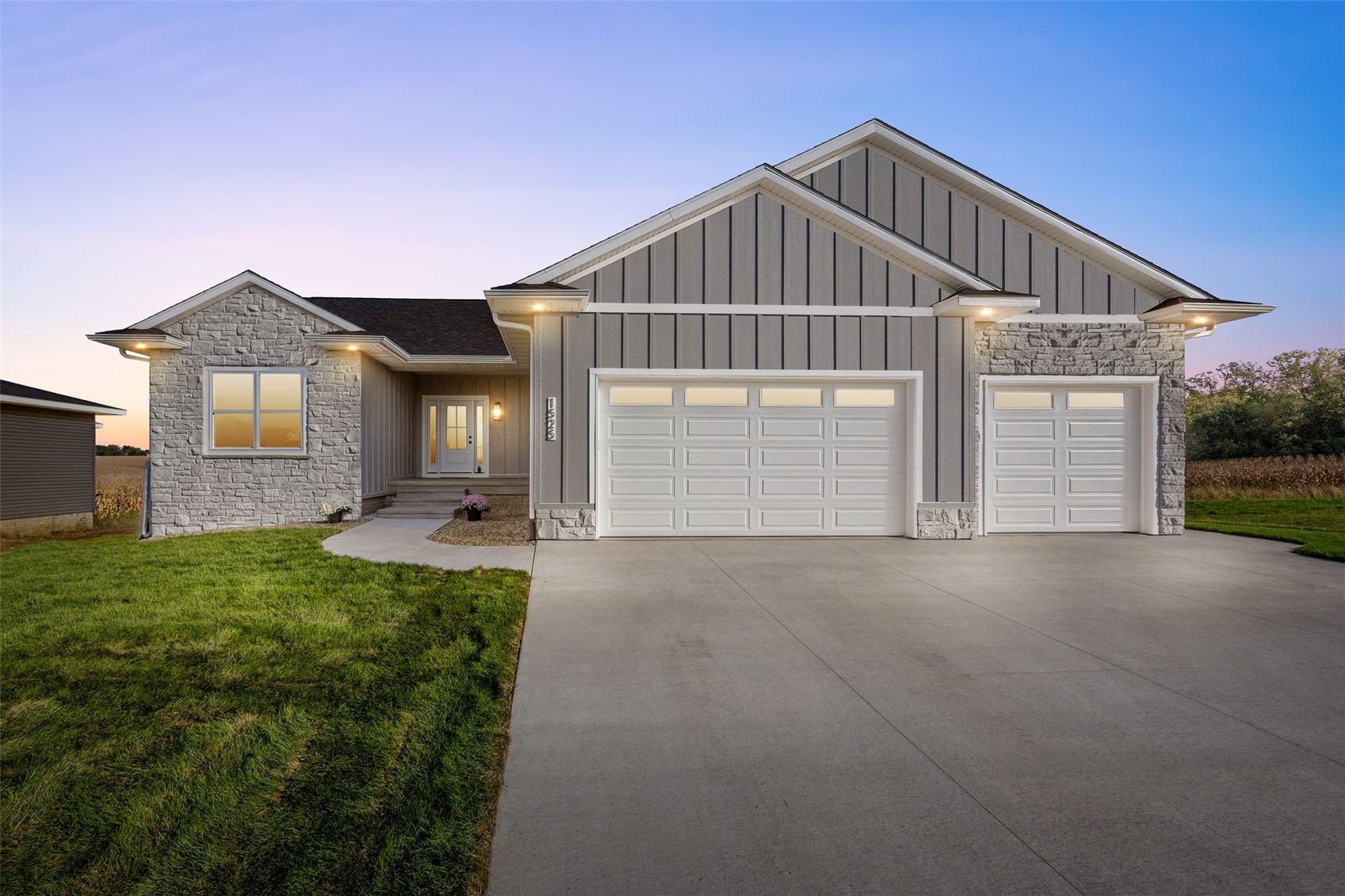 1525 3rd Street SW Mt Vernon IA 52314