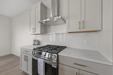 1525 3rd Street SW Mt Vernon IA 52314