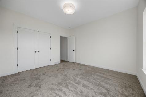 1525 3rd Street SW Mt Vernon IA 52314