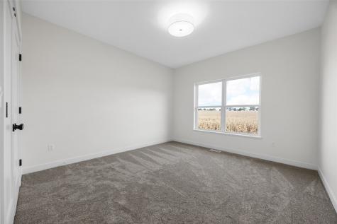 1525 3rd Street SW Mt Vernon IA 52314