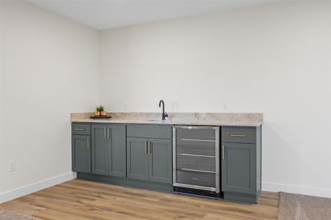 1525 3rd Street SW Mt Vernon IA 52314