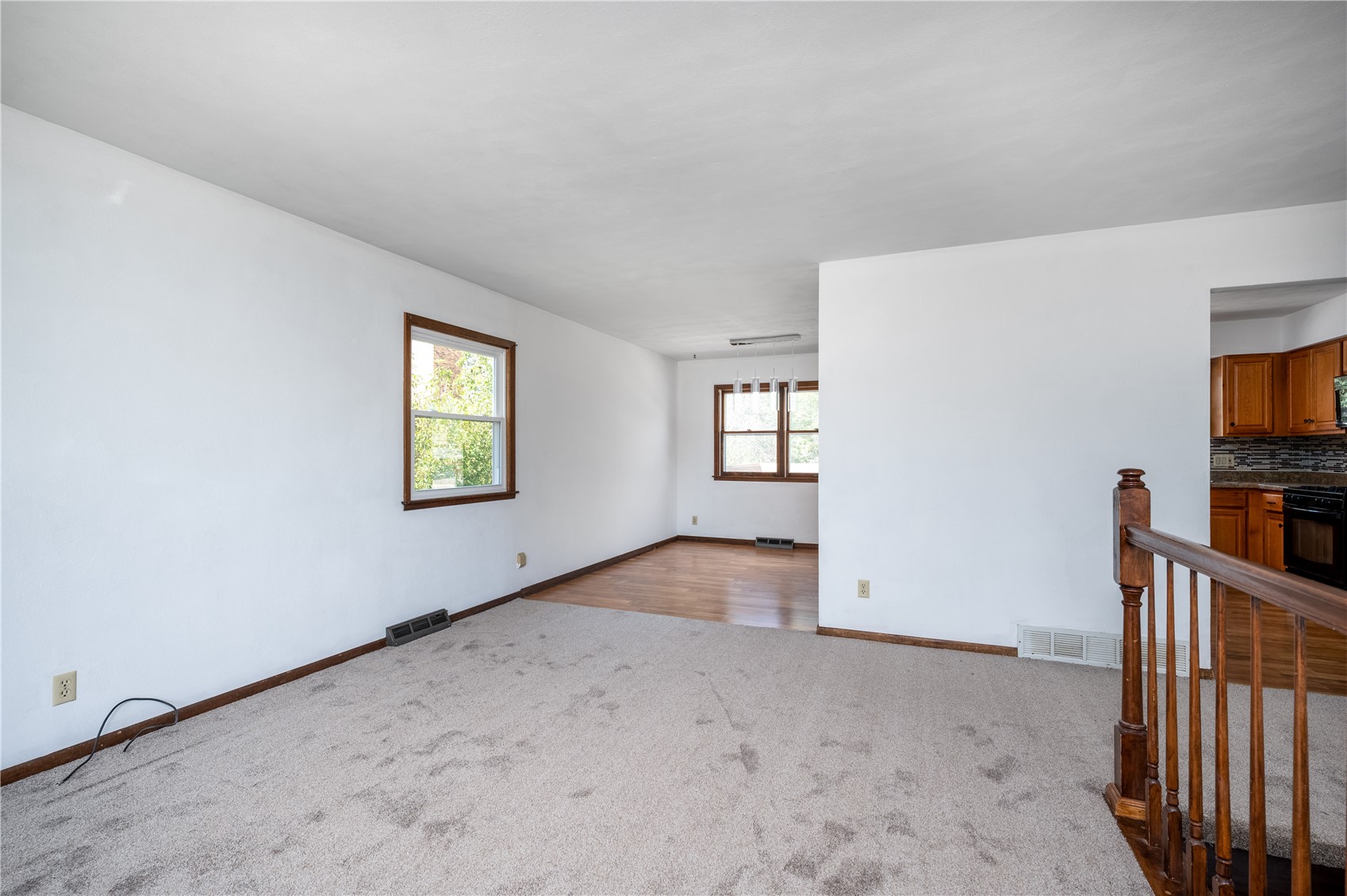 2520 Falbrook Drive NE Cedar Rapids IA 52402