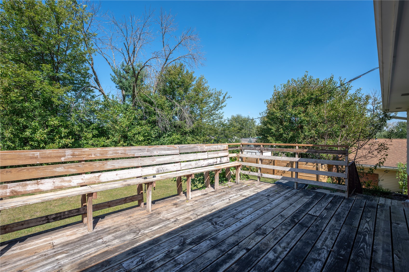 2520 Falbrook Drive NE Cedar Rapids IA 52402