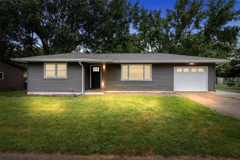 1917 California Avenue Iowa City IA 52240