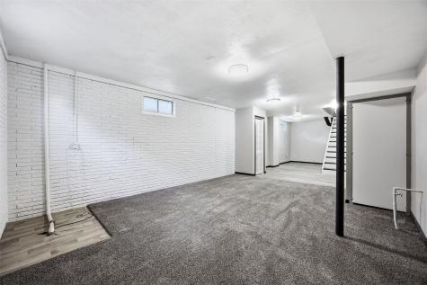 1917 California Avenue Iowa City IA 52240