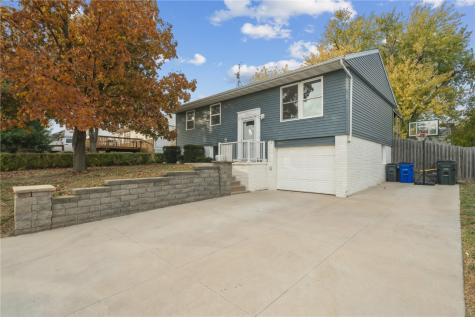 3132 Pebble Drive SW Cedar Rapids IA 52404
