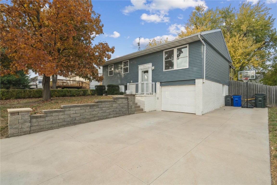 Cedar Rapids IA, 3132 Pebble Drive SW