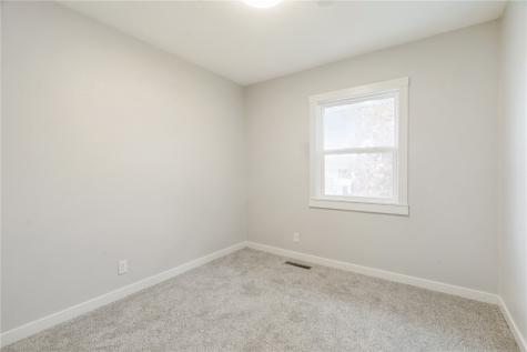 3132 Pebble Drive SW Cedar Rapids IA 52404