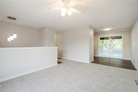 3132 Pebble Drive SW Cedar Rapids IA 52404