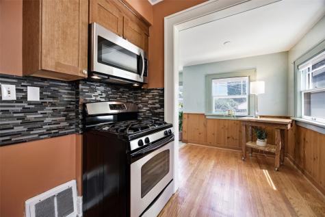 1721 2nd Avenue SE Cedar Rapids IA 52403