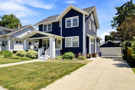 1721 2nd Avenue SE Cedar Rapids IA 52403