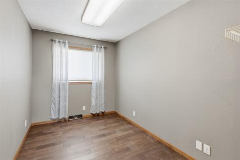 626 Grove Street Central City IA 52214