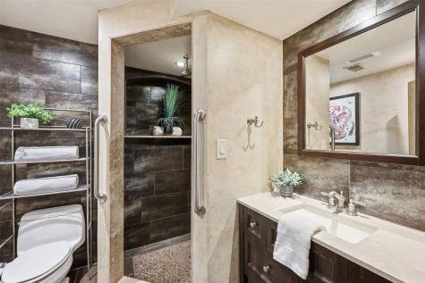626 Grove Street Central City IA 52214