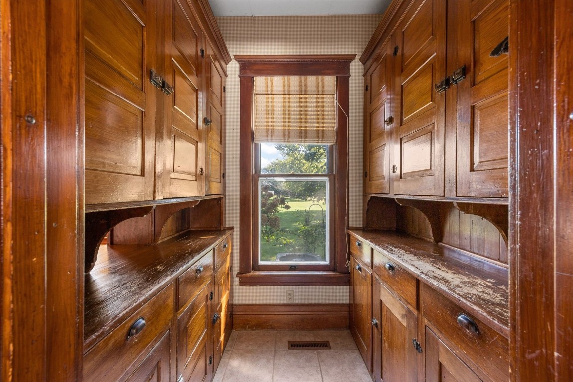 609 South Street Ryan IA 52330