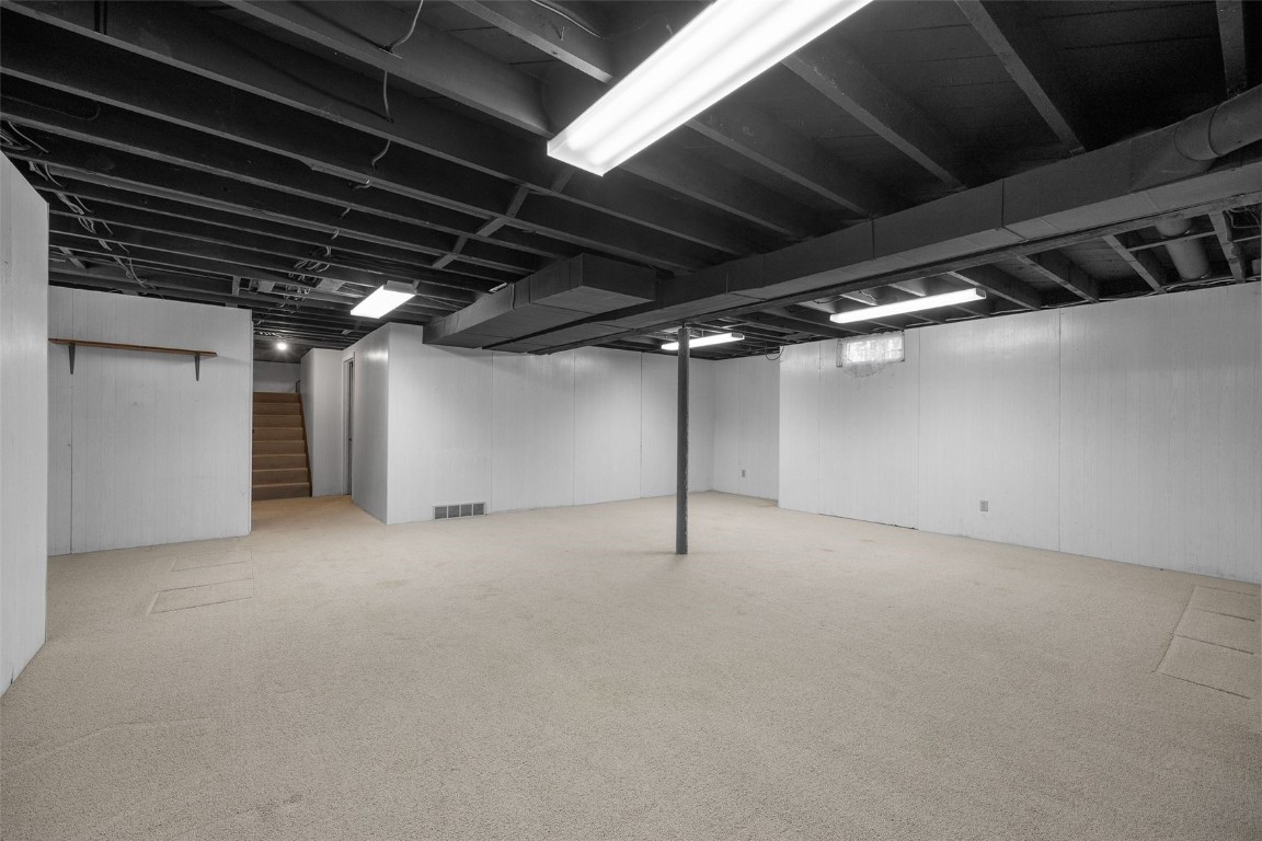 609 South Street Ryan IA 52330