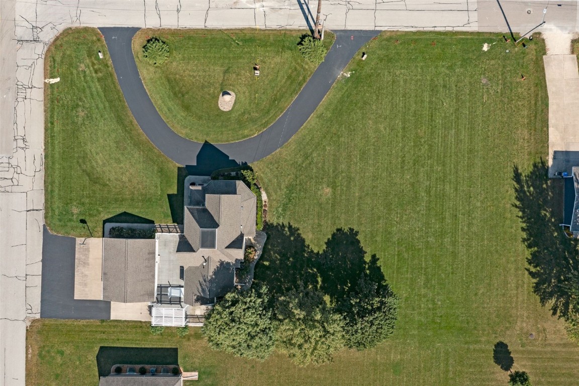 609 South Street Ryan IA 52330