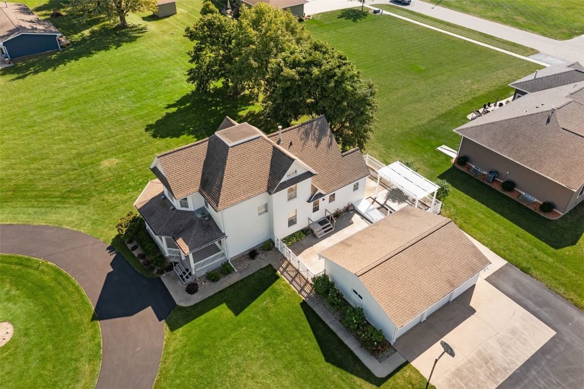 609 South Street Ryan IA 52330