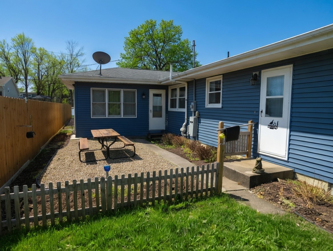 1210 North Avenue Tipton IA 52772