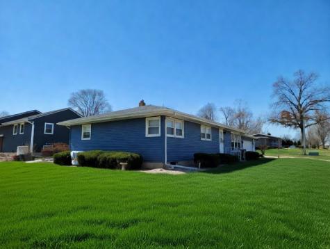 1210 North Avenue Tipton IA 52772