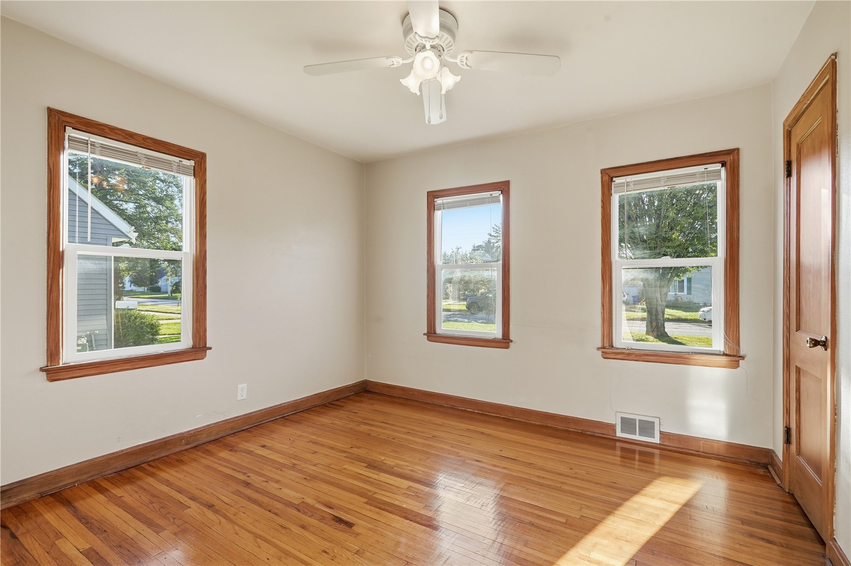 2036 Franklin Avenue NE Cedar Rapids IA 52402