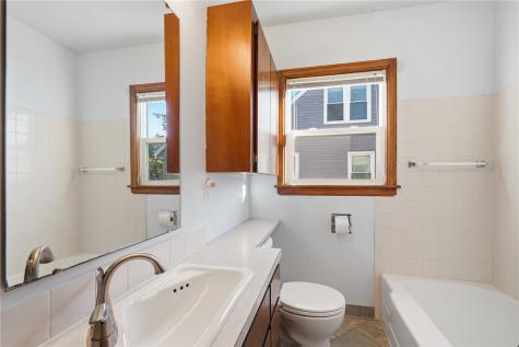2036 Franklin Avenue NE Cedar Rapids IA 52402