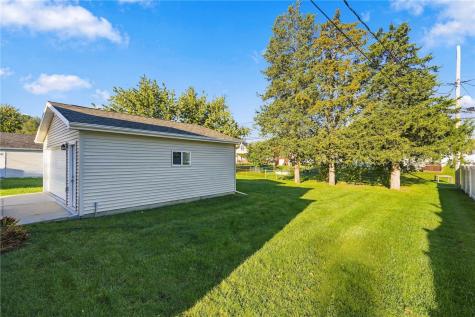 2036 Franklin Avenue NE Cedar Rapids IA 52402