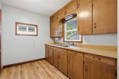 2036 Franklin Avenue NE Cedar Rapids IA 52402