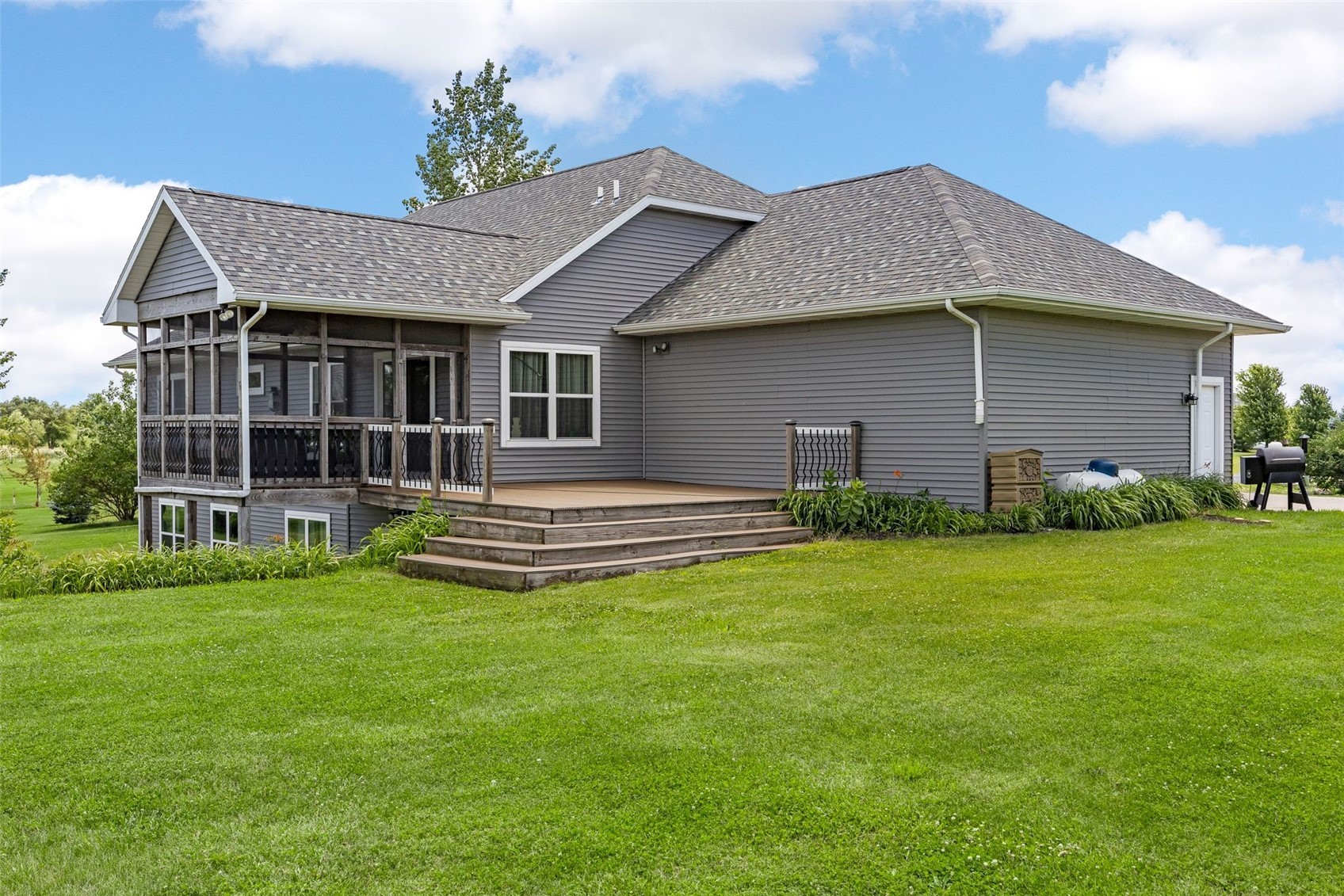 3352 Southridge Drive Amana IA 52203