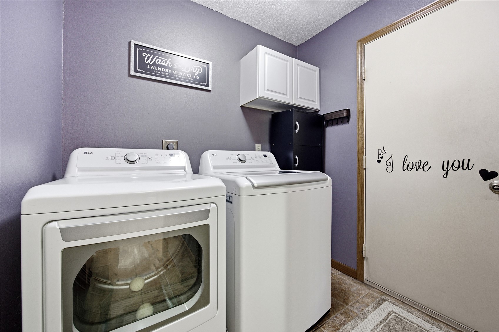 419 Rockvalley Drive SW Cedar Rapids IA 52404