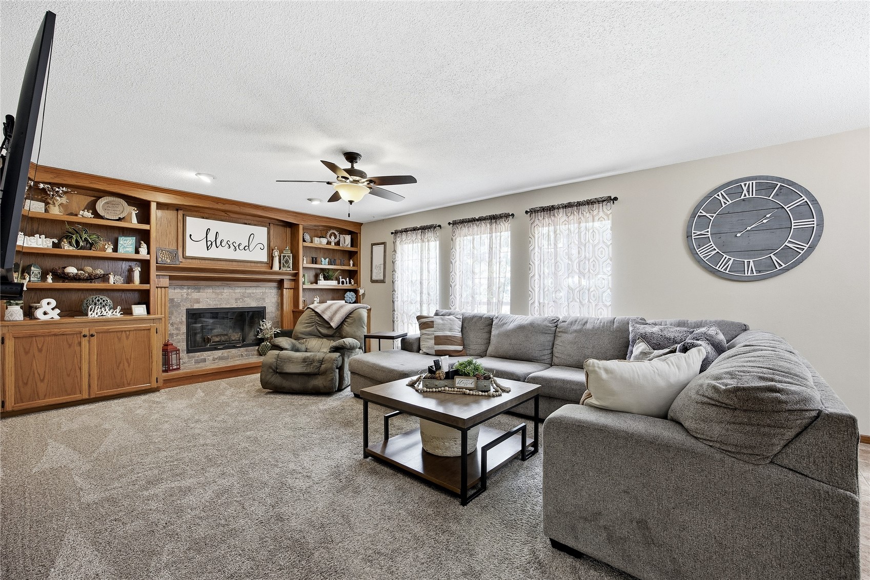 419 Rockvalley Drive SW Cedar Rapids IA 52404