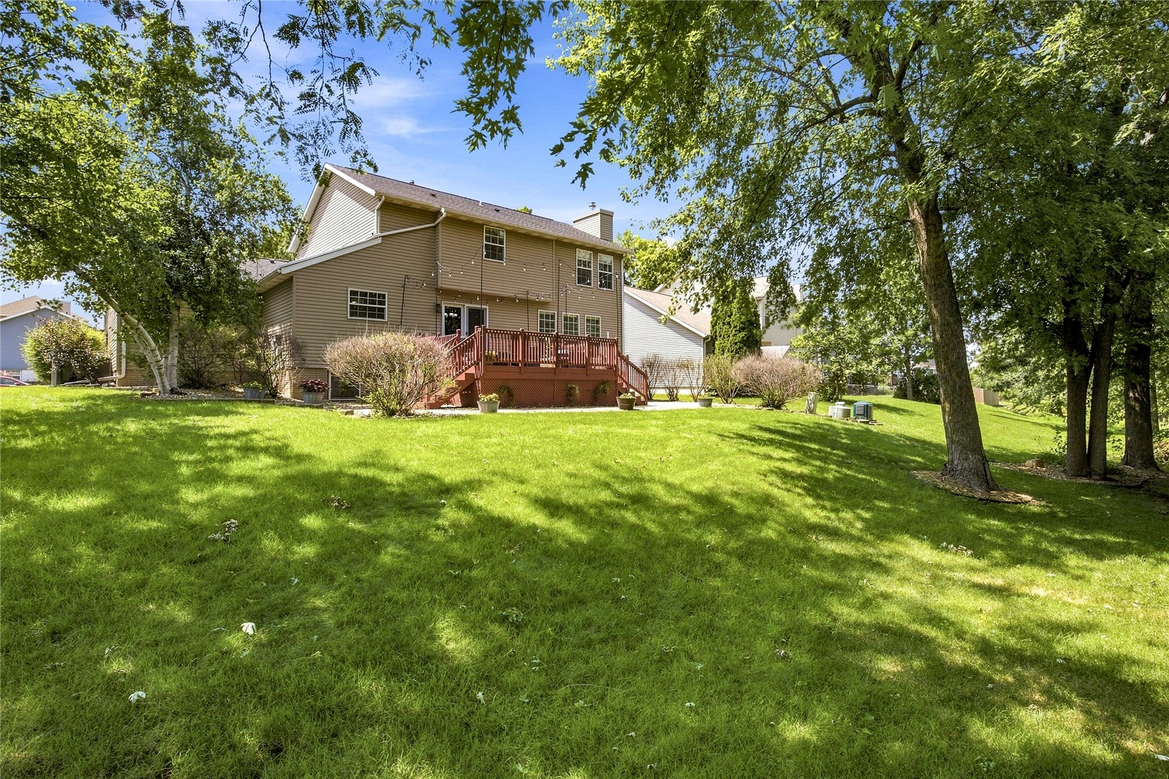 419 Rockvalley Drive SW Cedar Rapids IA 52404