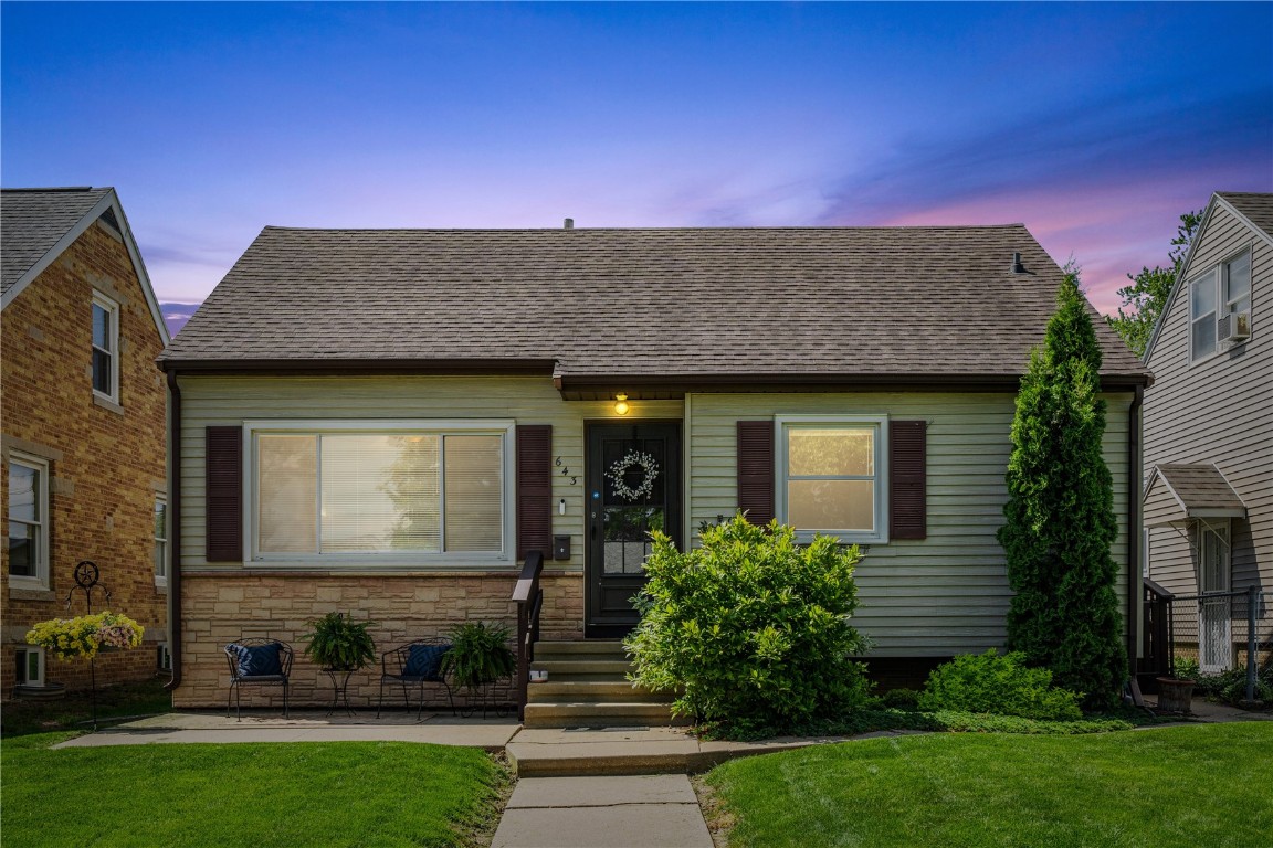 643 20th Avenue SW Cedar Rapids IA 52404