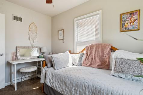643 20th Avenue SW Cedar Rapids IA 52404