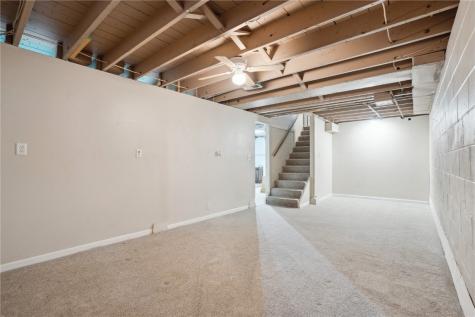 643 20th Avenue SW Cedar Rapids IA 52404