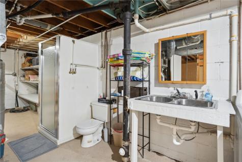 643 20th Avenue SW Cedar Rapids IA 52404
