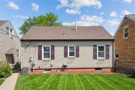 643 20th Avenue SW Cedar Rapids IA 52404