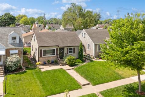 643 20th Avenue SW Cedar Rapids IA 52404